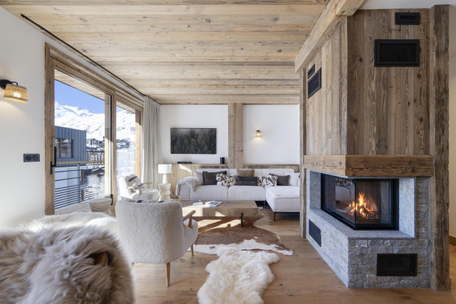 _lv_images__lot_0075554095_02_13504512