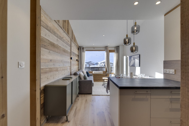 _lv_images__lot_0075554145_05_14327213