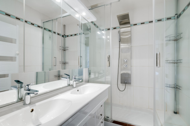 Divers