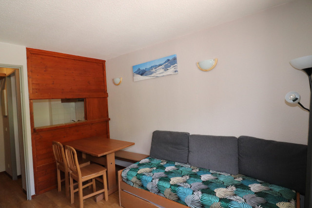 Table à manger pour 4 personnes