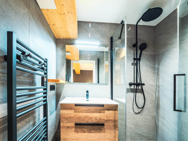 Salle de douche design.