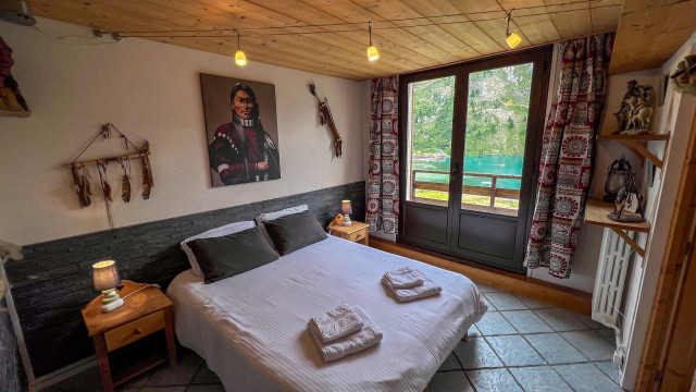 armaillis-tignes-chambre-sud-2