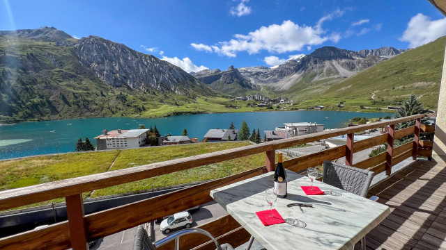 armaillis-tignes-vue-balcon-sur-grande-motte