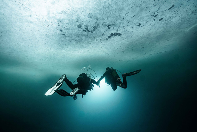 plongée sous glace