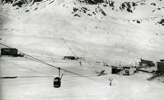 visuel-page-histoire-station-de-ski-1-9498357