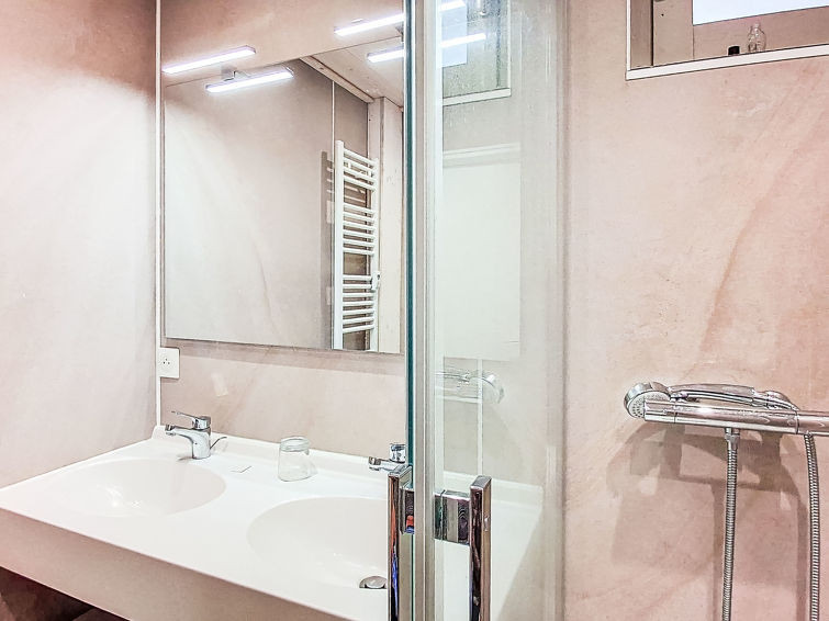 69CC1E68CE3E1FD0A1865E28D8C53294.jpg 69CC1E68CE3E1FD0A1865E28D8C53294.jpg