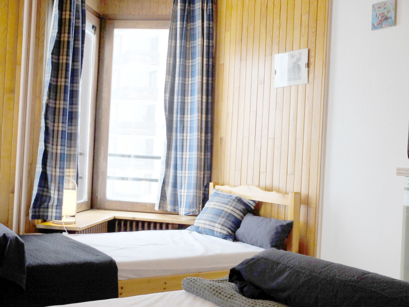 CHAMBRE AVEC LIT DOUBLE ET SIMPLE