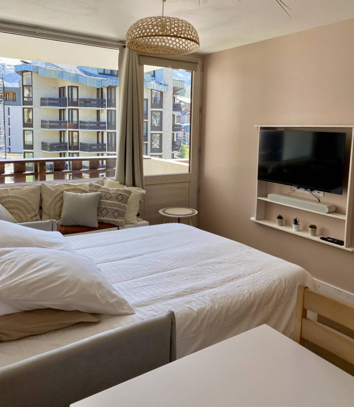 _clients_227332001_photos_144c_13112230 _clients_227332001_photos_144c_13112230