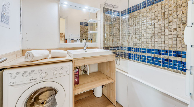 _lv_images__lot_0000000105_13_14029383