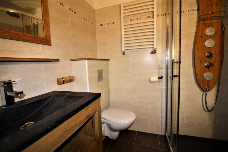 _lv_images__lot_0000000118_10_13181547 _lv_images__lot_0000000118_10_13181547