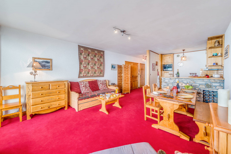 _lv_images__lot_0000000124_02_13181067 _lv_images__lot_0000000124_02_13181067