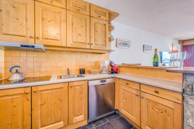 _lv_images__lot_0000000124_12_14028937 _lv_images__lot_0000000124_12_14028937