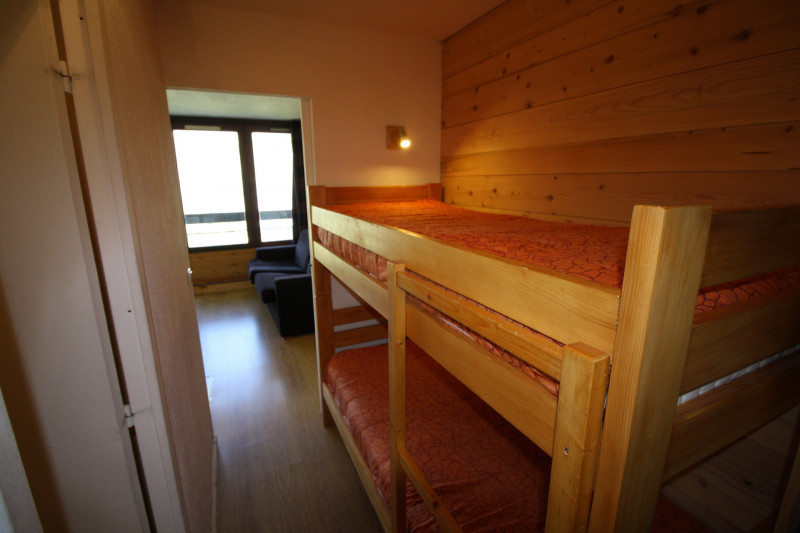 _lv_images__lot_0000000149_03_14039306 _lv_images__lot_0000000149_03_14039306