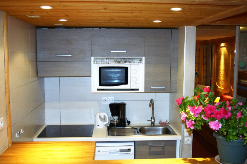 _lv_images__lot_0000000173_04_14020259 _lv_images__lot_0000000173_04_14020259