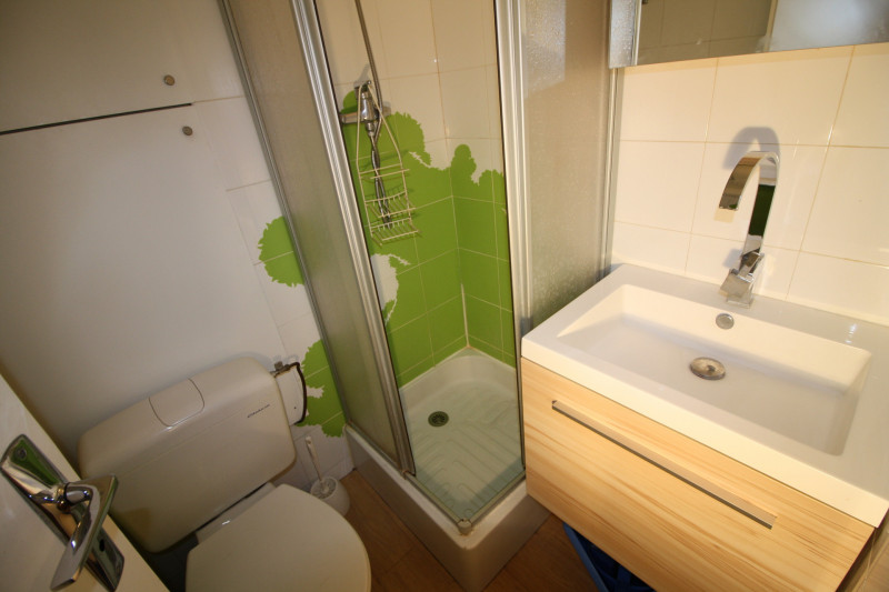 _lv_images__lot_0000000204_05_14370248