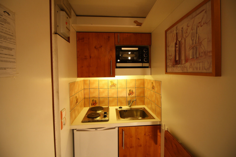 _lv_images__lot_0000000208_08_14231889 _lv_images__lot_0000000208_08_14231889