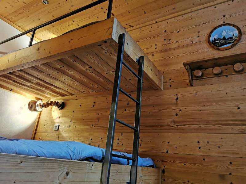 _lv_images__lot_0000000215_05_14017895 _lv_images__lot_0000000215_05_14017895