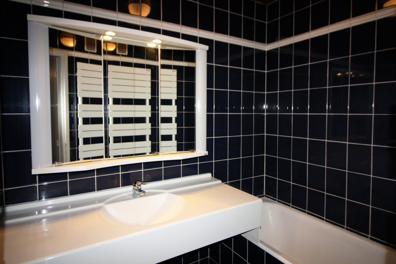 _lv_images__lot_0000000219_07_14369725