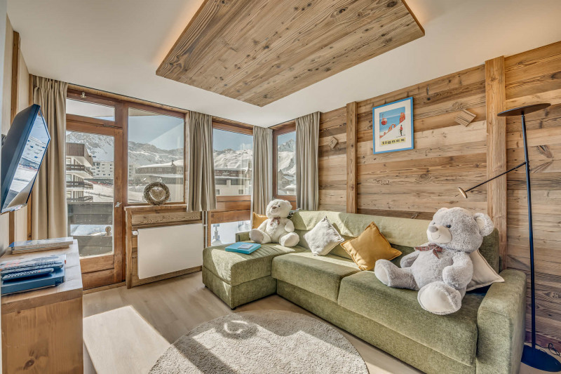 _lv_images__lot_0000000225_07_14105978