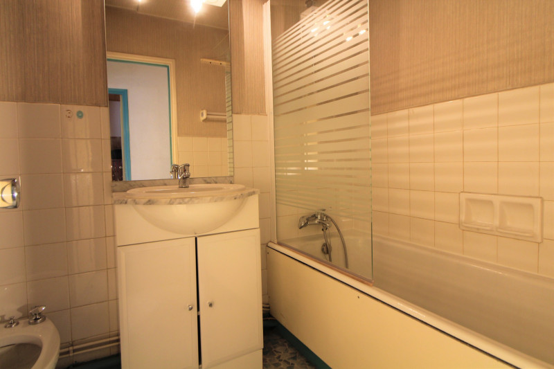 _lv_images__lot_0000000234_05_14039460