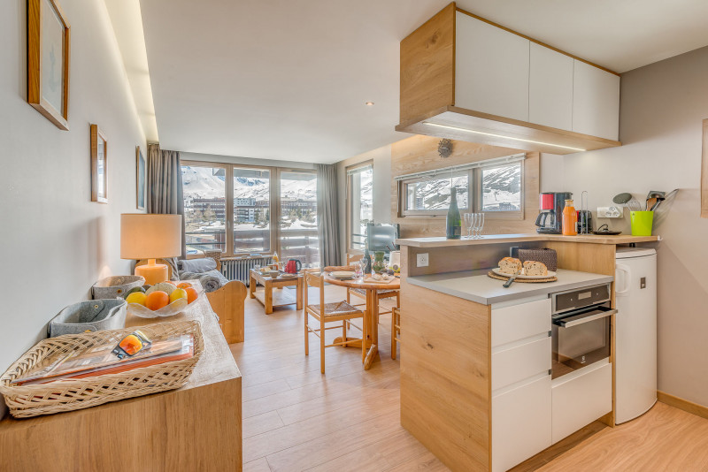 _lv_images__lot_0000000237_11_13546746