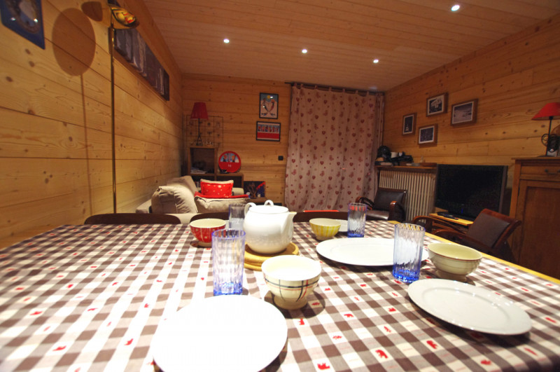 _lv_images__lot_0000000253_06_14221947 _lv_images__lot_0000000253_06_14221947