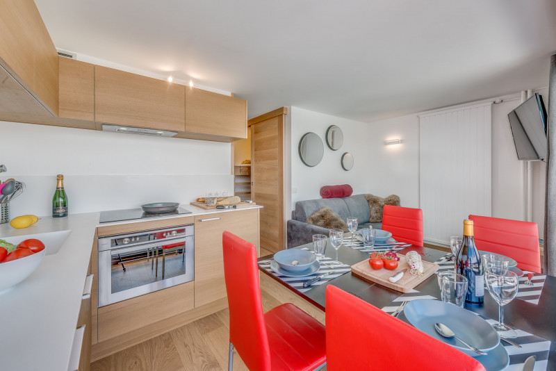 _lv_images__lot_0000000269_01_14009811