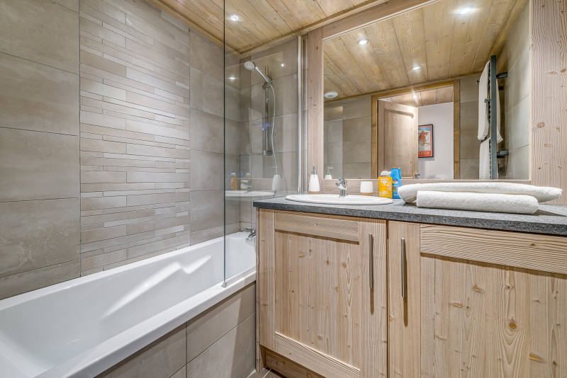 _lv_images__lot_0000000274_06_13583761 _lv_images__lot_0000000274_06_13583761