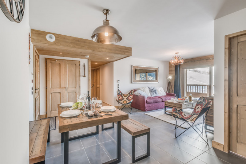 _lv_images__lot_0000000275_09_14028048 _lv_images__lot_0000000275_09_14028048