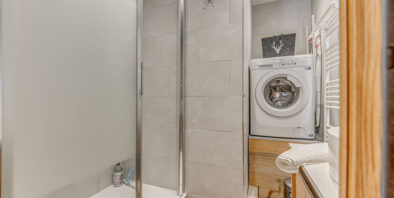 _lv_images__lot_0000000282_08_14067395