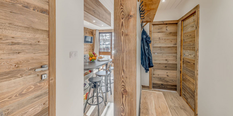 _lv_images__lot_0000000282_09_13152787 _lv_images__lot_0000000282_09_13152787