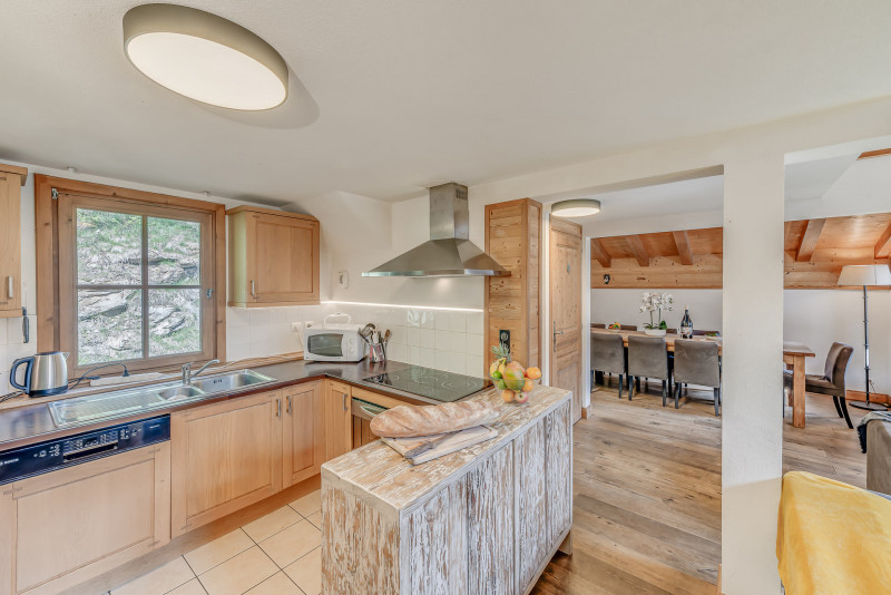 _lv_images__lot_0000000288_07_13830726