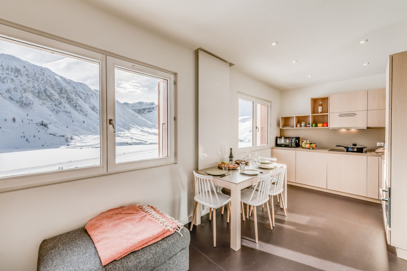 _lv_images__lot_0000000292_06_15468601
