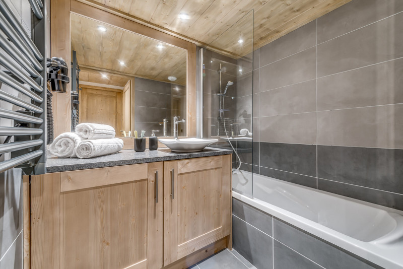 _lv_images__lot_0000000293_10_14038259