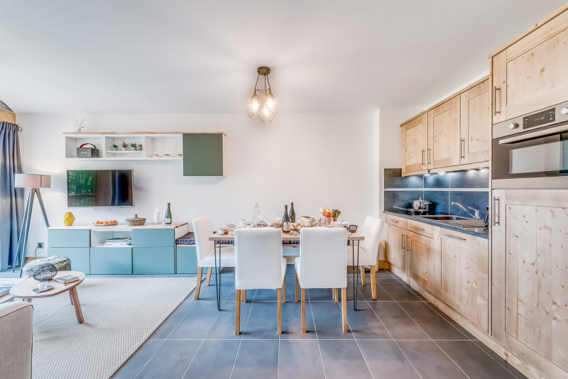 _lv_images__lot_0000000293_12_14368882