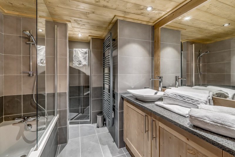 _lv_images__lot_0000000298_11_14028241 _lv_images__lot_0000000298_11_14028241