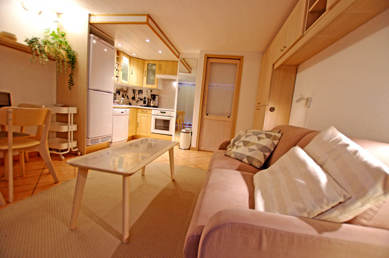 _lv_images__lot_0000000304_02_13078292 _lv_images__lot_0000000304_02_13078292