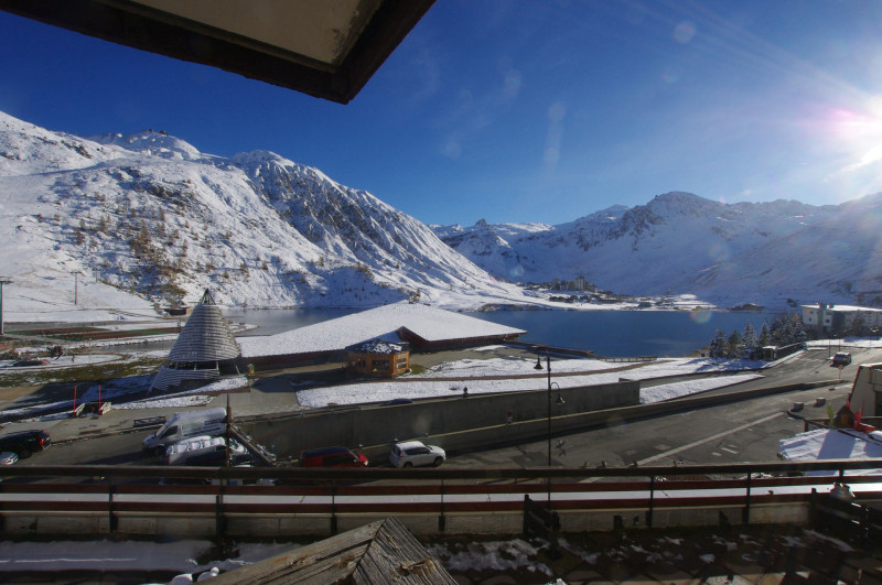 _lv_images__lot_0000000304_06_15384414