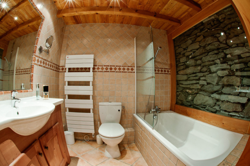 _lv_images__lot_0000000318_08_13546587 _lv_images__lot_0000000318_08_13546587