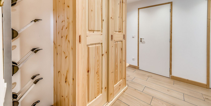 _lv_images__lot_0000000341_09_14230625 _lv_images__lot_0000000341_09_14230625