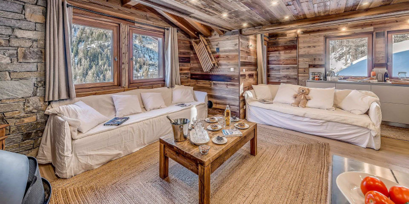 _lv_images__lot_0000000343_09_13573901