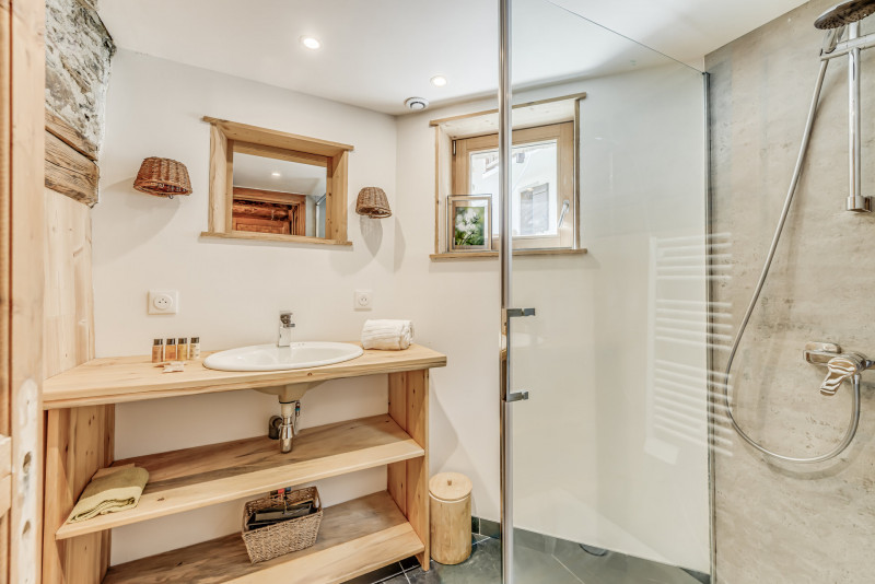 _lv_images__lot_0000000347_14_14027797 _lv_images__lot_0000000347_14_14027797