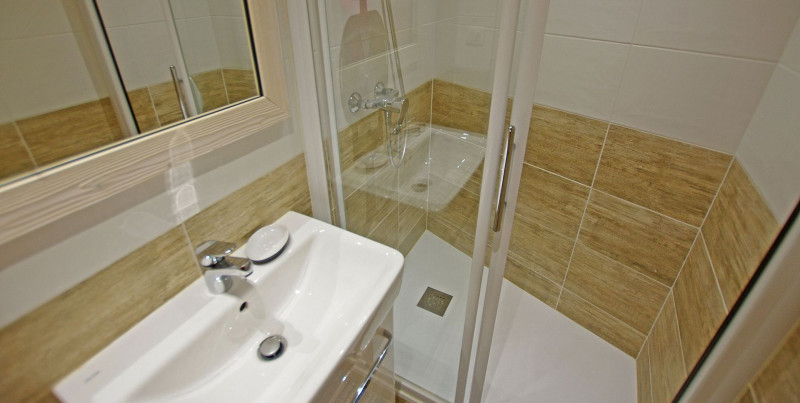 _lv_images__lot_0000000350_07_14416003