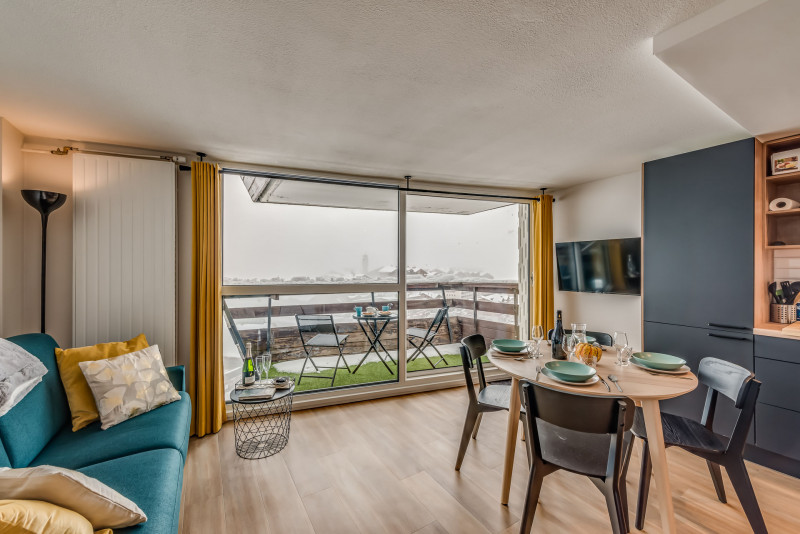 _lv_images__lot_0000000364_01_13162086 _lv_images__lot_0000000364_01_13162086