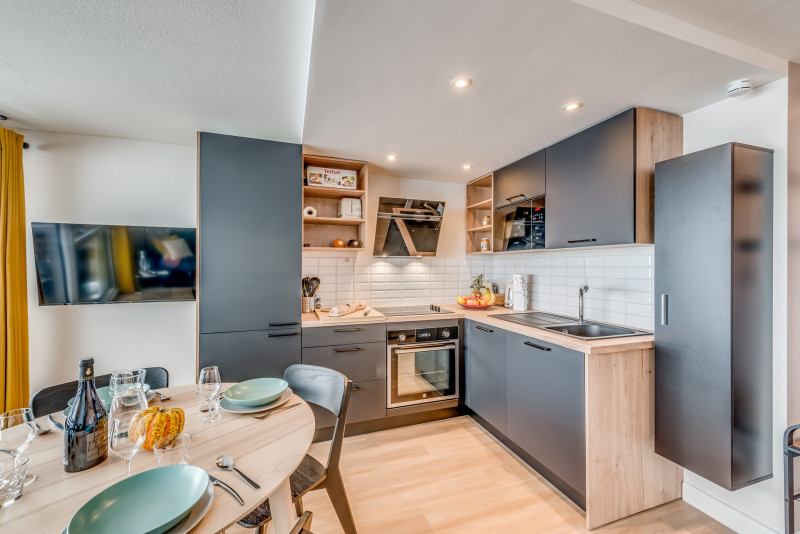 _lv_images__lot_0000000364_07_14086695