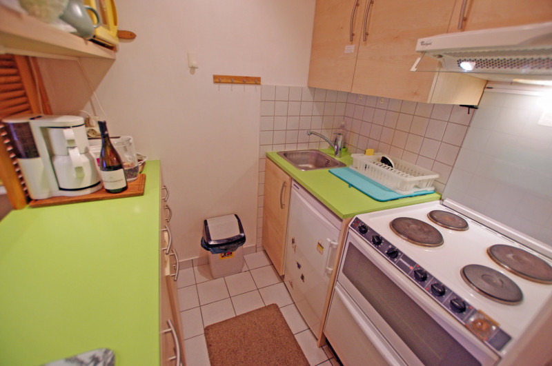 _lv_images__lot_0000000365_06_14068078