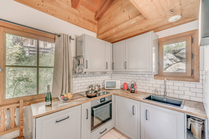 _lv_images__lot_0000000373_07_14359839