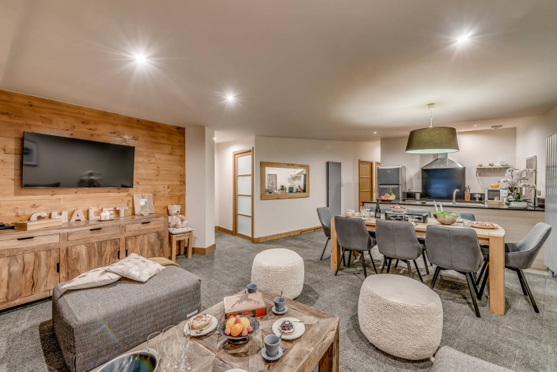 _lv_images__lot_0000000377_05_14211116