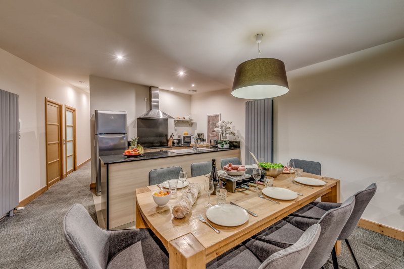 _lv_images__lot_0000000377_07_14462328