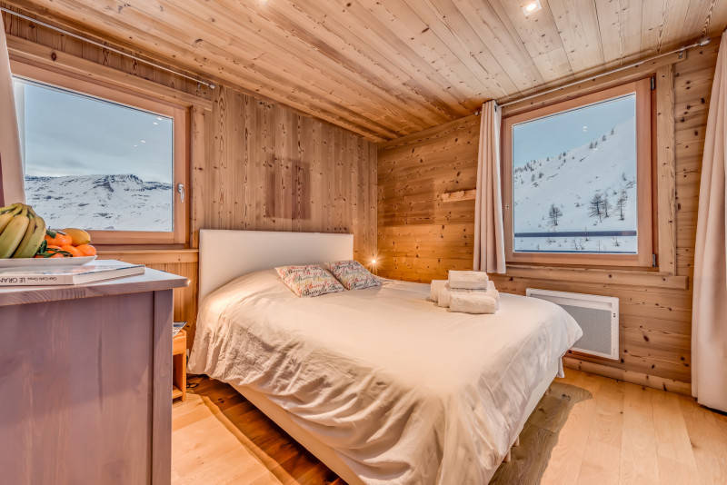 _lv_images__lot_0000000384_10_14038387